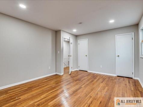 11 Hyde Avenue Iselin NJ 08830