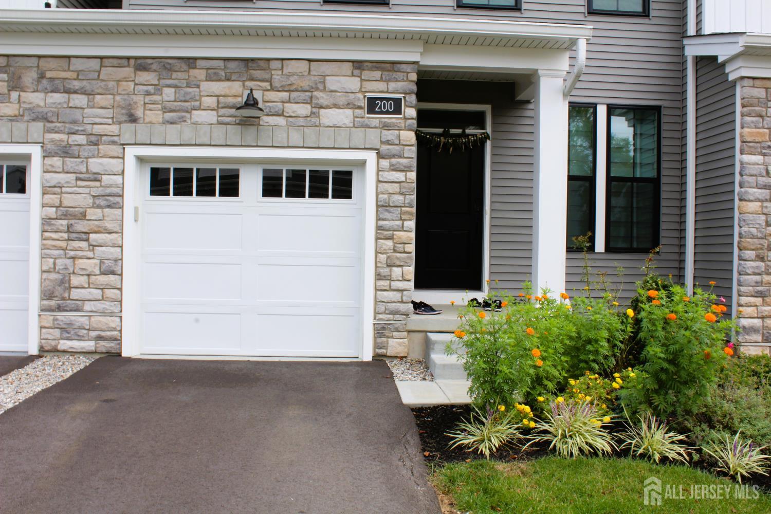 200 Mustang Drive Manalapan NJ 07726