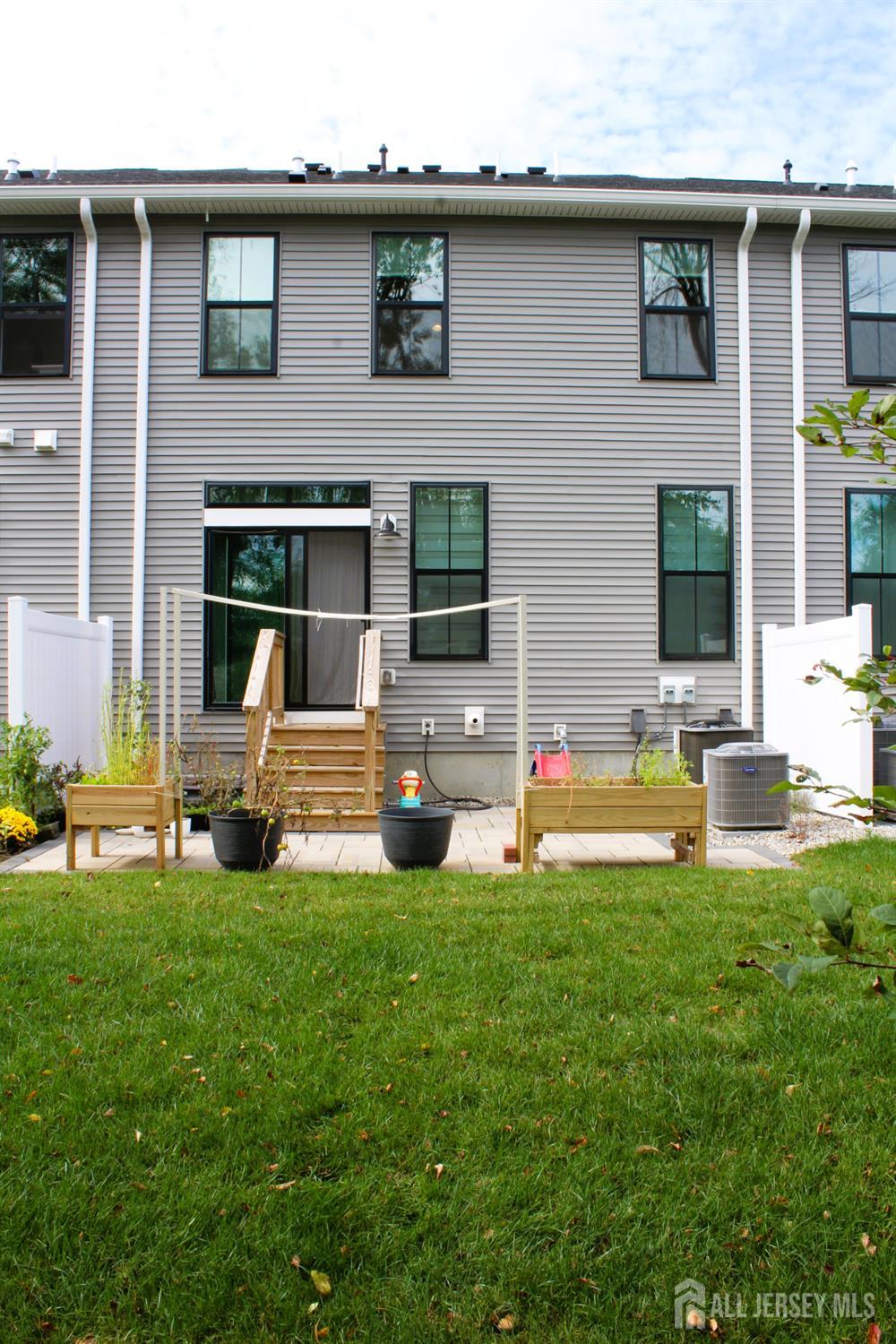 200 Mustang Drive Manalapan NJ 07726