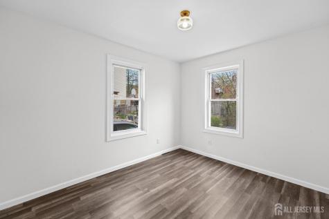 255 6th Avenue Highland Park NJ 08904
