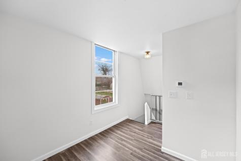 255 6th Avenue Highland Park NJ 08904