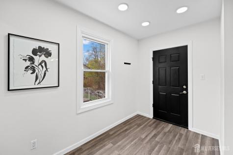 255 6th Avenue Highland Park NJ 08904