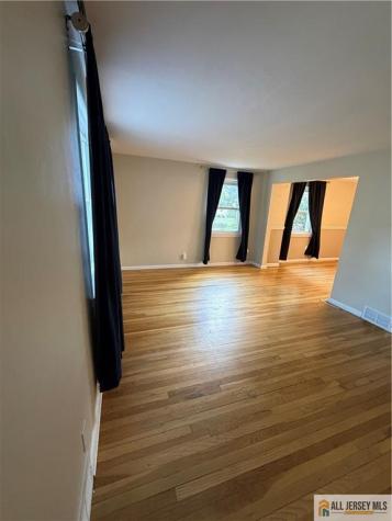 243 Rose Street Metuchen NJ 08840
