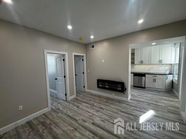 40-2F E 15 Street Bayonne NJ 07002