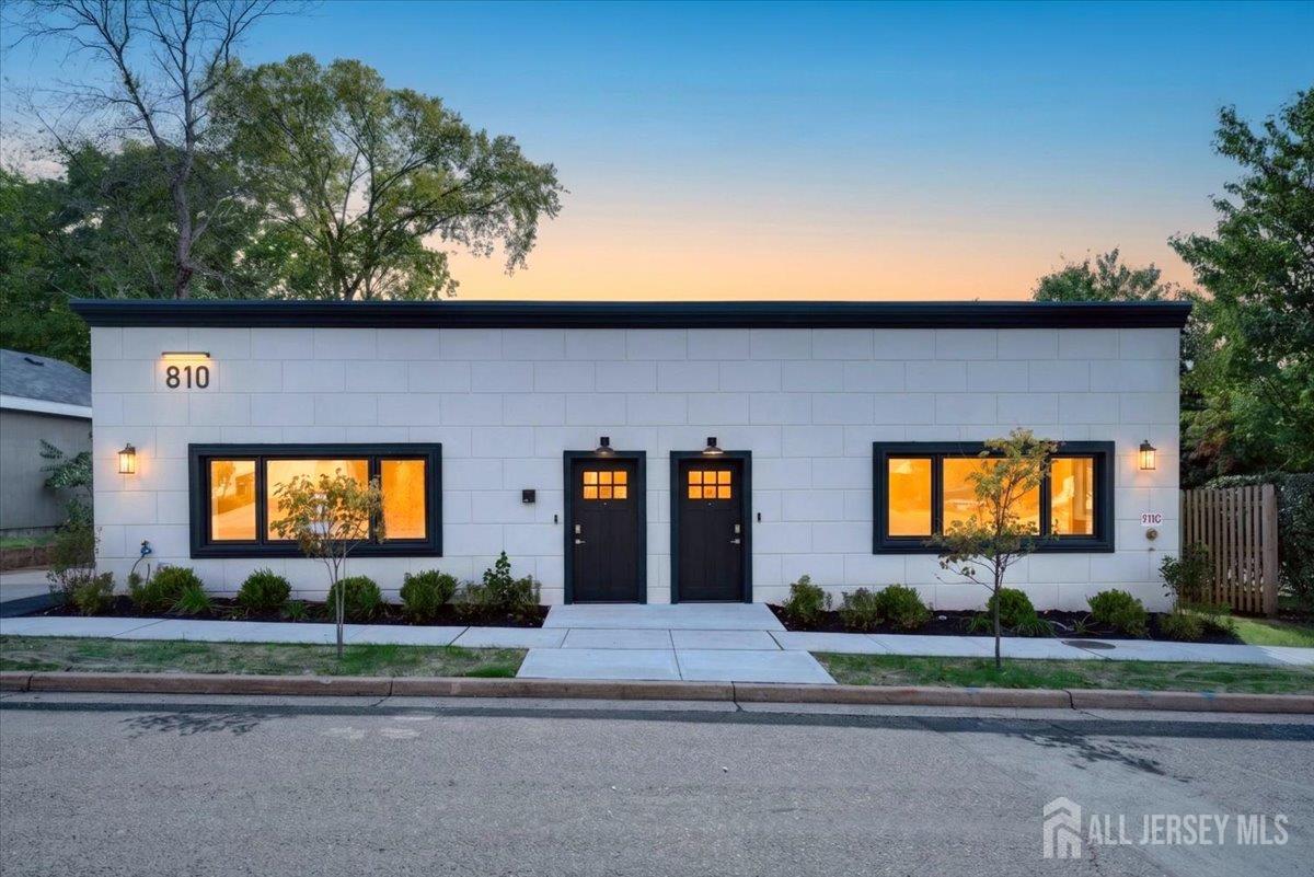 810 N 2nd Avenue Highland Park NJ 08904