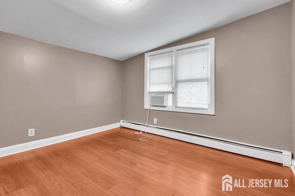 13 Smiths Lane Lane East Brunswick NJ 08816
