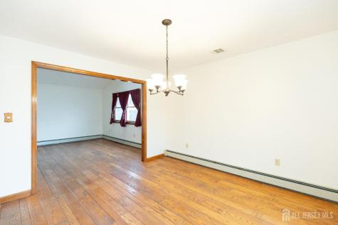 57 Columbus Avenue Edison NJ 08817