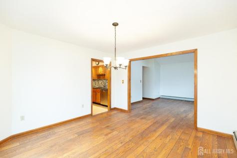 57 Columbus Avenue Edison NJ 08817