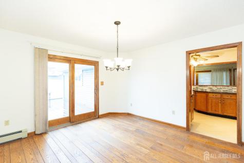 57 Columbus Avenue Edison NJ 08817