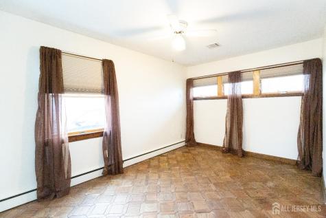 57 Columbus Avenue Edison NJ 08817