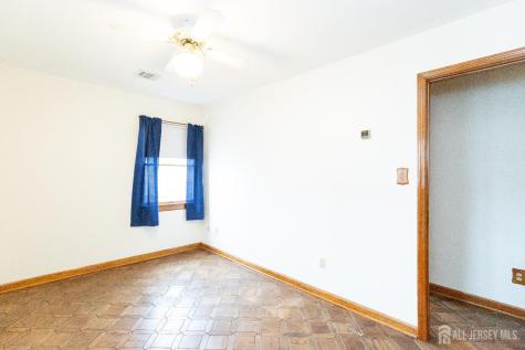 57 Columbus Avenue Edison NJ 08817