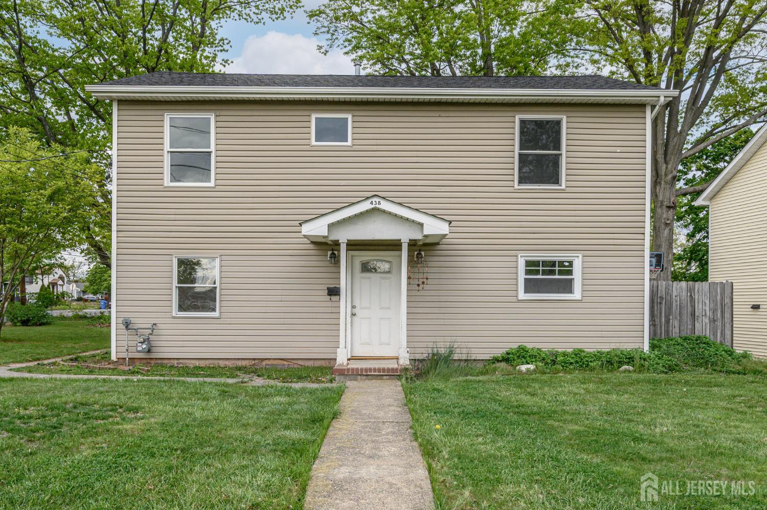 438 Belgrade Street Avenel NJ 07001