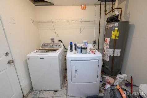 438 Belgrade Street Avenel NJ 07001