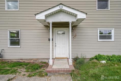 438 Belgrade Street Avenel NJ 07001