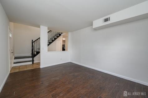 438 Belgrade Street Avenel NJ 07001