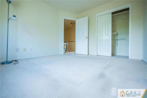 12 Sunflower Court Edison NJ 08820