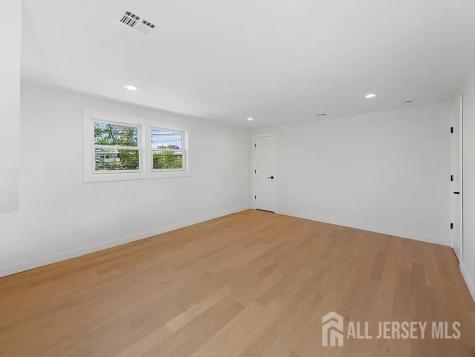 3 Meadow Road Edison NJ 08817