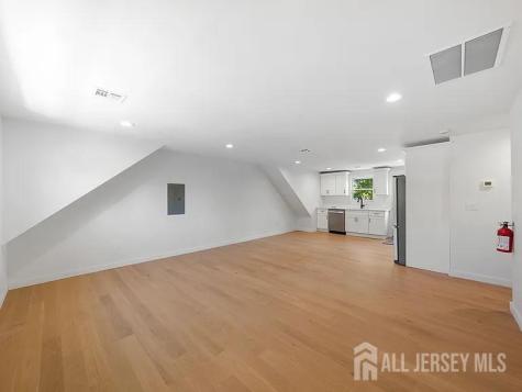 3 Meadow Road Edison NJ 08817