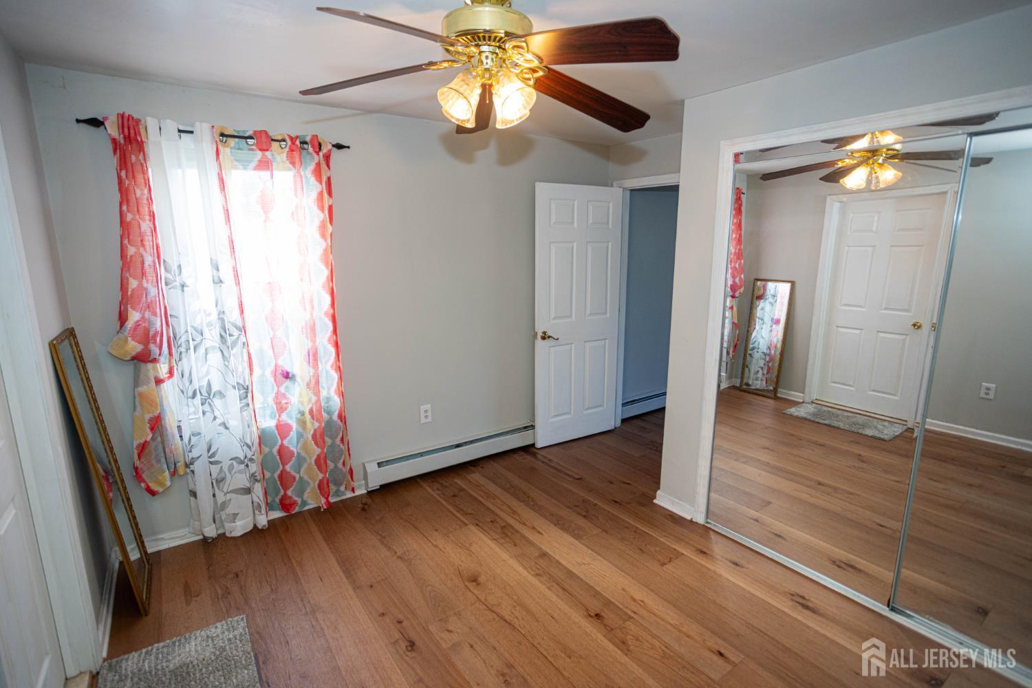 12 Jacobson Street Sayreville NJ 08872