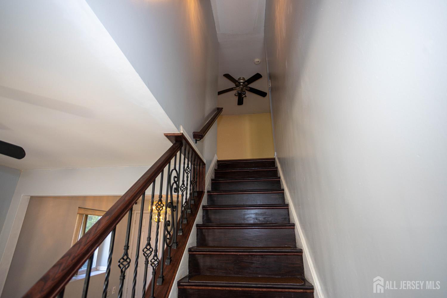 12 Jacobson Street Sayreville NJ 08872