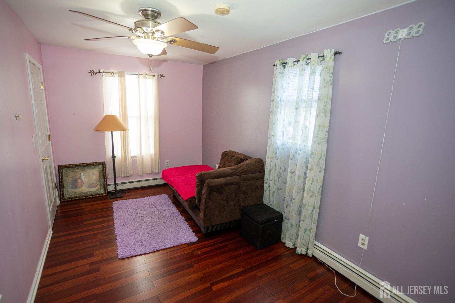 12 Jacobson Street Sayreville NJ 08872