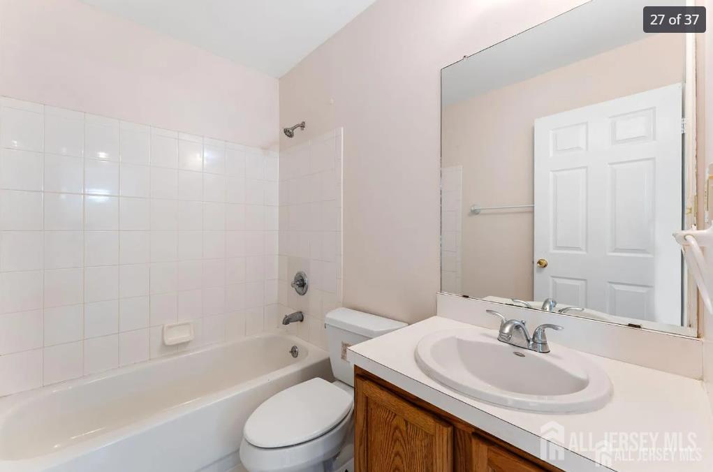 26 Allison Court South Brunswick NJ 08852
