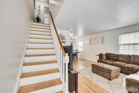 5 Mayfield Place Metuchen NJ 08840