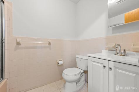 823 Edison Glen Terrace Edison NJ 08837
