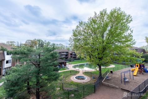 823 Edison Glen Terrace Edison NJ 08837