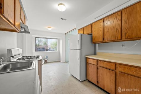 823 Edison Glen Terrace Edison NJ 08837