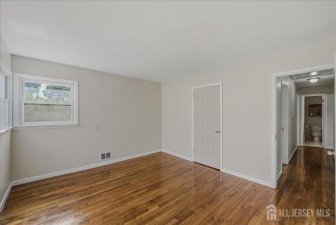 126 Orange Street Edison NJ 08817
