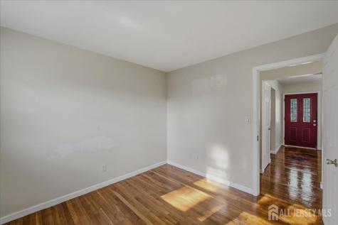 126 Orange Street Edison NJ 08817