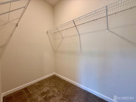 614 Sadie Circle New Brunswick NJ 08901