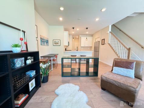 614 Sadie Circle New Brunswick NJ 08901