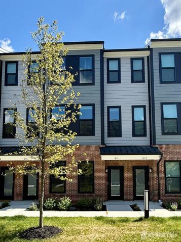 614 Sadie Circle New Brunswick NJ 08901