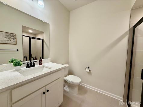 614 Sadie Circle New Brunswick NJ 08901