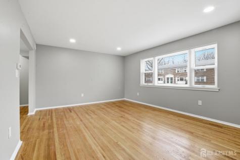 160 Evergreen Road Edison NJ 08837