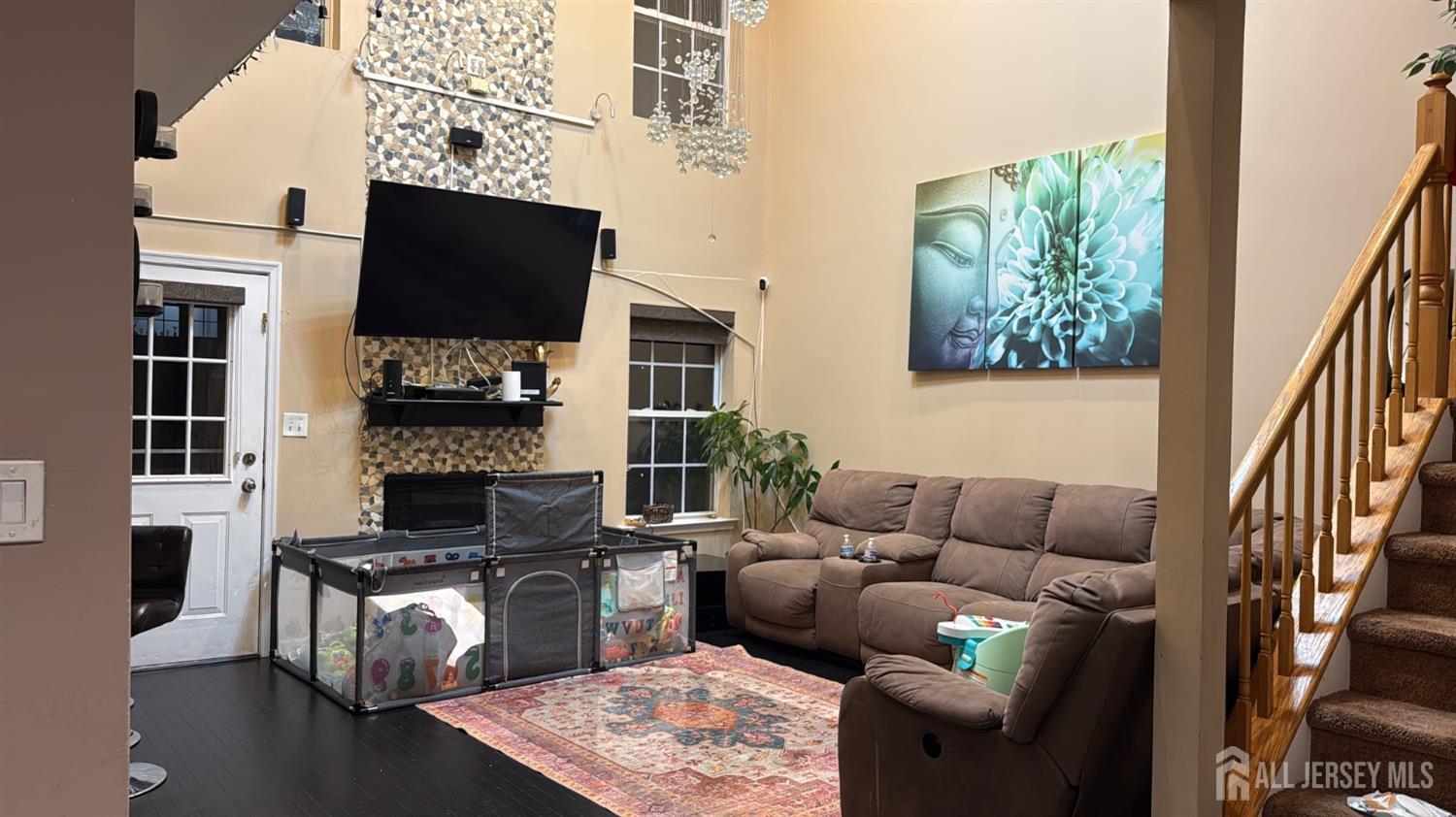 72 Heatherwood Drive North Brunswick NJ 08902