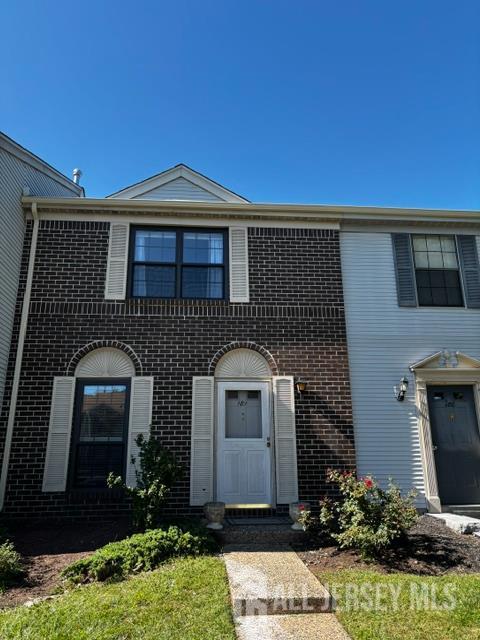 181 Hampshire Court Piscataway NJ 08854