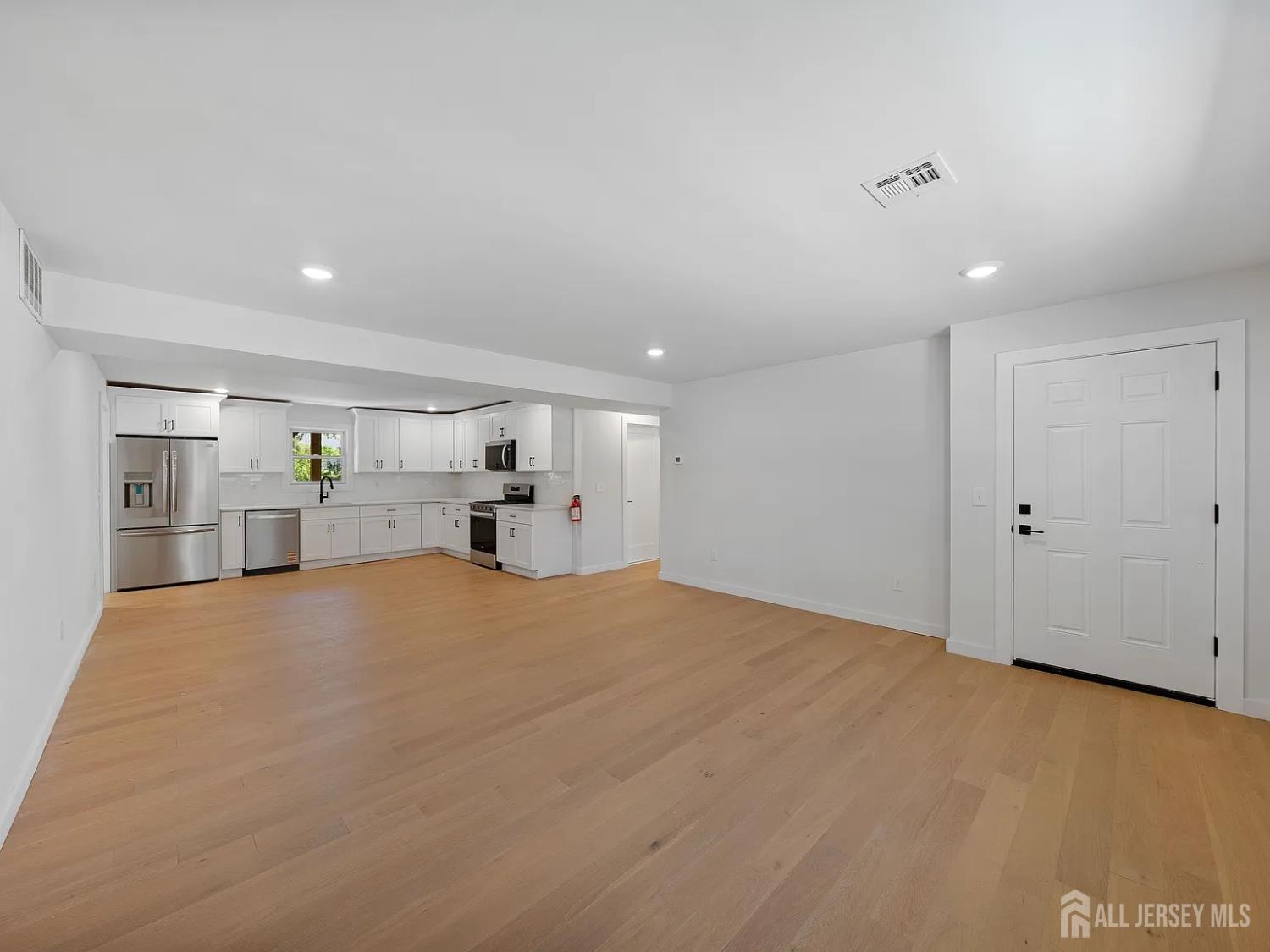 3 Meadow Road Edison NJ 08817