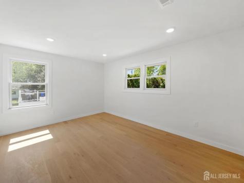 3 Meadow Road Edison NJ 08817