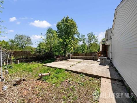 3 Meadow Road Edison NJ 08817