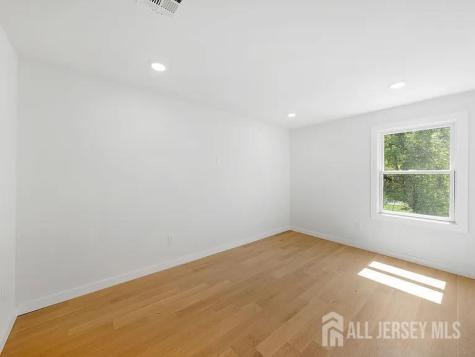 3 Meadow Road Edison NJ 08817