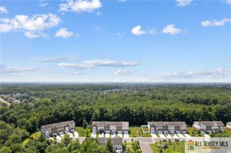 89 Isabelle Court Evesham NJ 08053