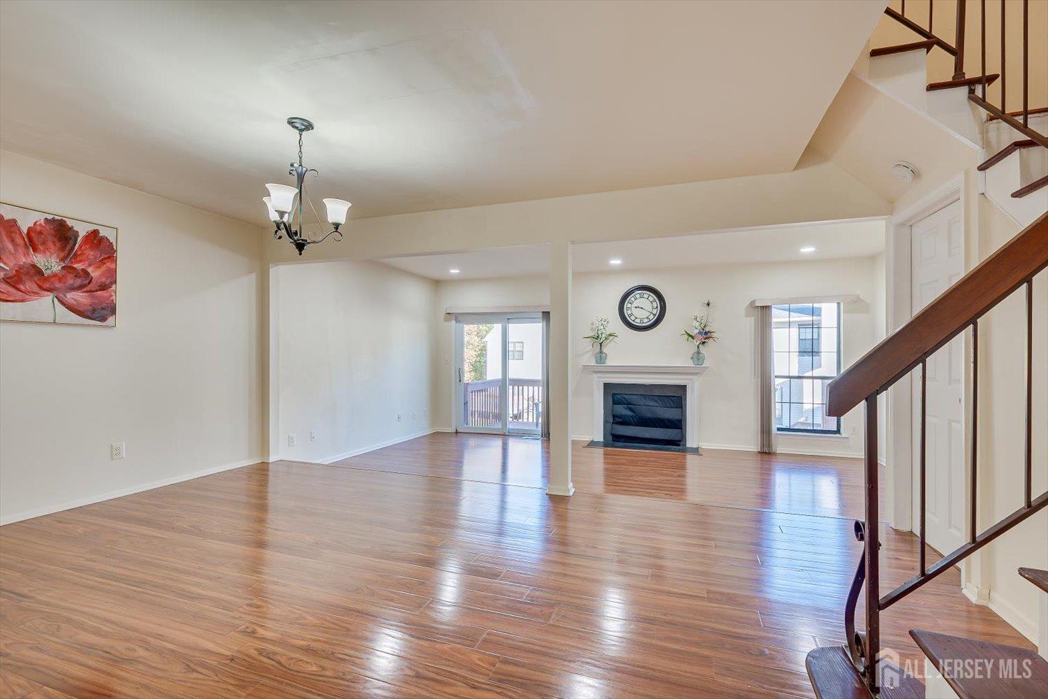 1402 Timber Oaks Road Edison NJ 08820