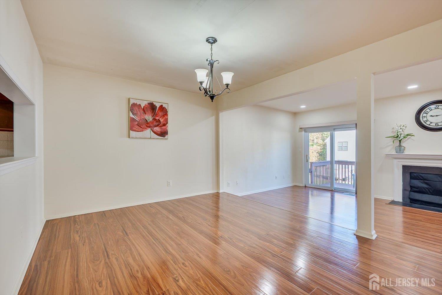 1402 Timber Oaks Road Edison NJ 08820