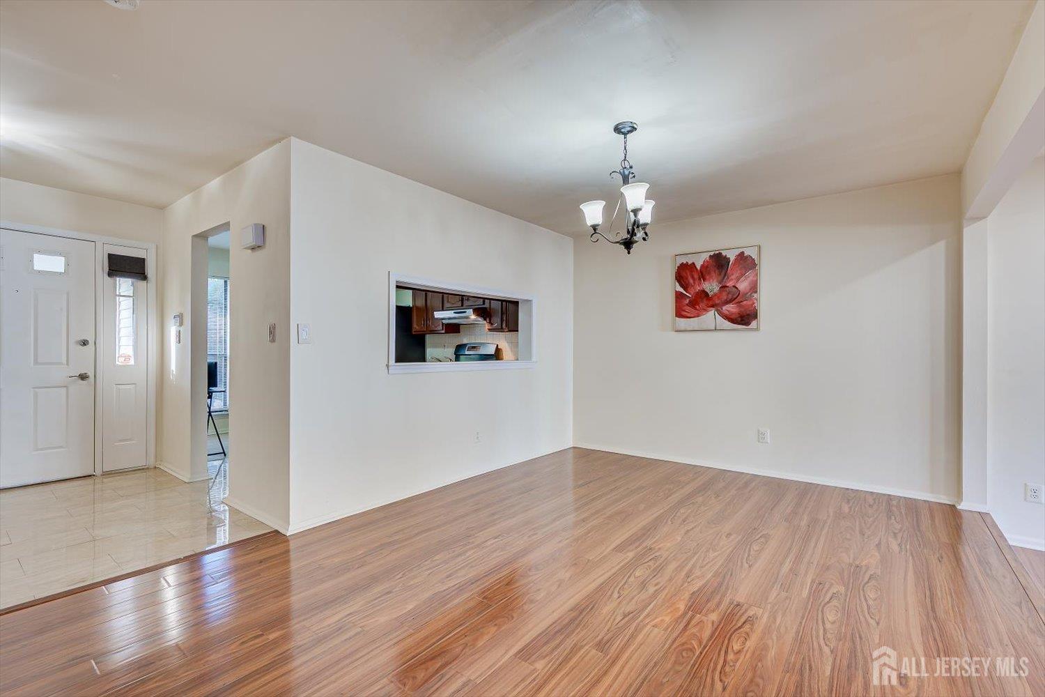 1402 Timber Oaks Road Edison NJ 08820