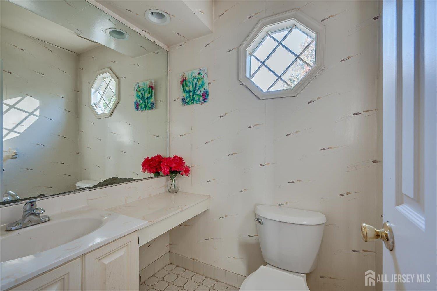 1402 Timber Oaks Road Edison NJ 08820