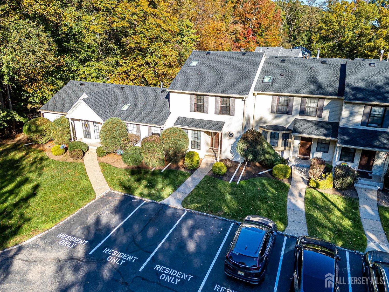 1402 Timber Oaks Road Edison NJ 08820