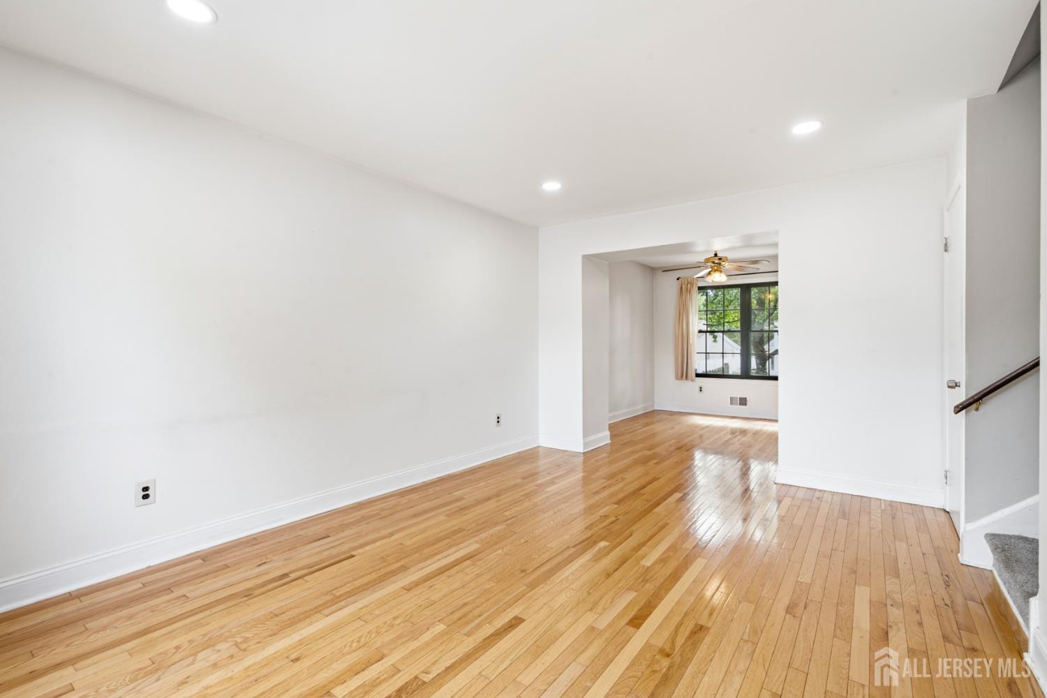 51 Pheasant Run Edison NJ 08820